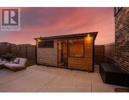 3 POOLE CRESCENT - 39