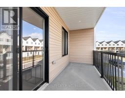 72 - 1595 CAPRI CRESCENT - 18