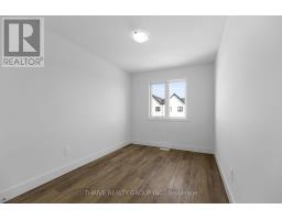 72 - 1595 CAPRI CRESCENT - 32