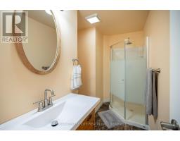 272 COAD STREET - 17