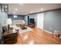 272 COAD STREET - 26