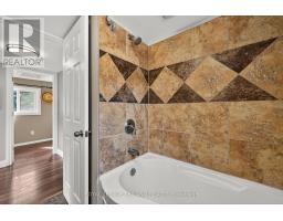 29 MARLBORO STREET - 32