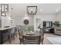 100 ROWE AVENUE - 17