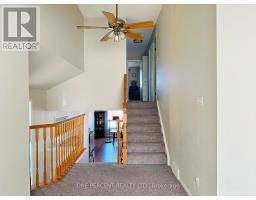 18 BELLROCK CRESCENT - 10