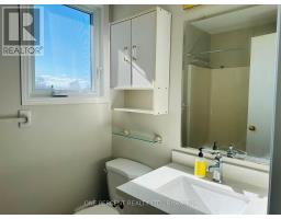 18 BELLROCK CRESCENT - 17