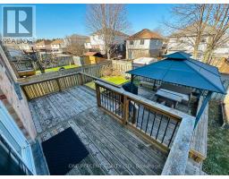 18 BELLROCK CRESCENT - 20