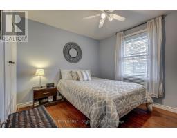 116 DOWNING CRESCENT - 17