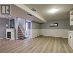 116 DOWNING CRESCENT - 22