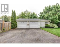 116 DOWNING CRESCENT - 30