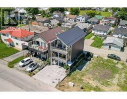 163 MAUD STREET - 30