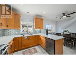 187 WATSON STREET - 11