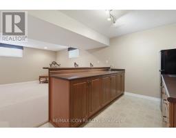 53 AUGUSTA CRESCENT - 34