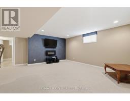 53 AUGUSTA CRESCENT - 35