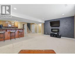 53 AUGUSTA CRESCENT - 36