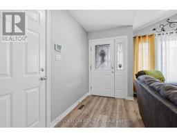 53 AUGUSTA CRESCENT - 6