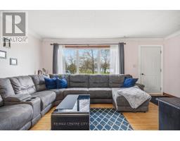 194 CENTENNIAL AVENUE - 4
