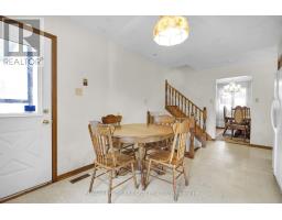 42 APPLEGREEN GROVE - 10