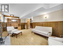 42 APPLEGREEN GROVE - 18