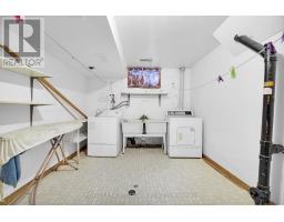 42 APPLEGREEN GROVE - 26