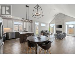 26 - 63 COMPASS TRAIL - 10