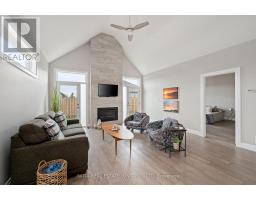 26 - 63 COMPASS TRAIL - 16