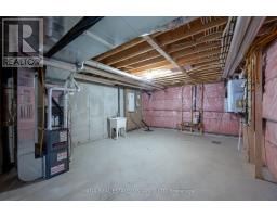 26 - 63 COMPASS TRAIL - 25