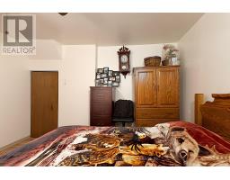 53216 NOVA SCOTIA LINE E - 23