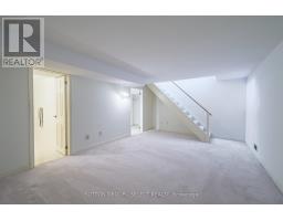 24 - 55 FIDDLERS GREEN ROAD - 26