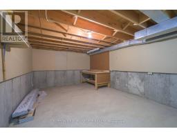 24 - 55 FIDDLERS GREEN ROAD - 32