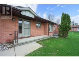 24 - 55 FIDDLERS GREEN ROAD - 5