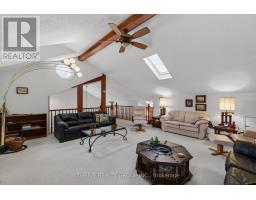 25 - 701 LANSDOWNE AVENUE - 26