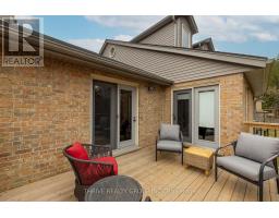 25 - 701 LANSDOWNE AVENUE - 43