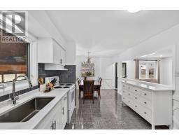 60 WEXFORD AVENUE - 14