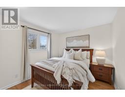 60 WEXFORD AVENUE - 16