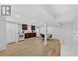 60 WEXFORD AVENUE - 25