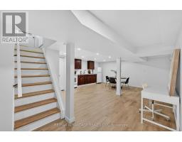 60 WEXFORD AVENUE - 31