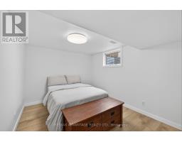 60 WEXFORD AVENUE - 33