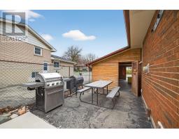 60 WEXFORD AVENUE - 45