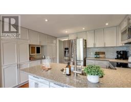 50 PENRITH CRESCENT - 11