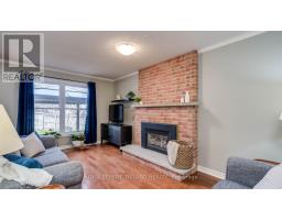 50 PENRITH CRESCENT - 13