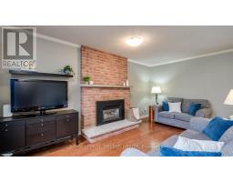 50 PENRITH CRESCENT - 14