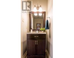 50 PENRITH CRESCENT - 16