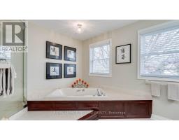 50 PENRITH CRESCENT - 20