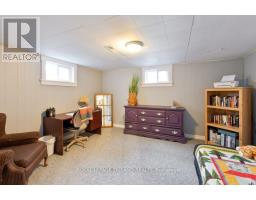 102 STEELE STREET - 31