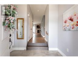 21 AMANDA AVENUE - 10