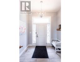 21 AMANDA AVENUE - 12