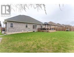 21 AMANDA AVENUE - 48