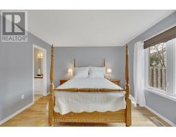 21 - 861 SHELBORNE STREET - 30