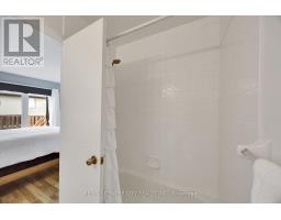 21 - 861 SHELBORNE STREET - 33