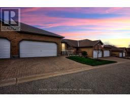 21 - 861 SHELBORNE STREET - 4